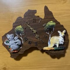 ♡オーストラリアで購入♡ オーストラリア地形のコアラとカンガルーの掛け時計のサムネイル