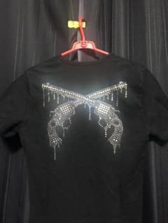 roar Vネック　半袖Tシャツのサムネイル