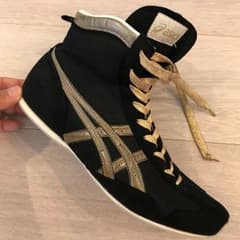 ボクシングシューズ BLACK & GOLD asics オニツカタイガーのサムネイル