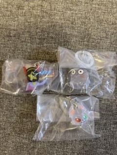 カプセルトイ キーホルダー 3点セットのサムネイル