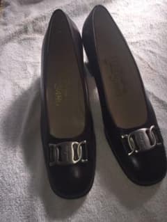 フェラガモ パンプス Salvatore ferragamoのサムネイル