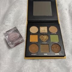 novo SOFT EYE SHADOW アイシャドウパレットのサムネイル