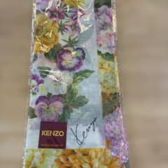 ◽️新品◽️KENZO ハンカチ 花柄 フラワーモチーフのサムネイル