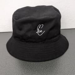 戸塚祥太guerrilla love Tシャツ・バケットハット・ステッカー guerrilla love 戸塚祥太 バケットハット - メルカリ