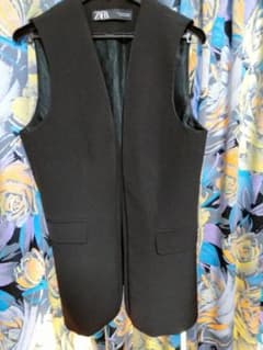 ZARA　セミロングベスト！（静岡の画家デザイン個性的ジレおまけ☆彡）のサムネイル
