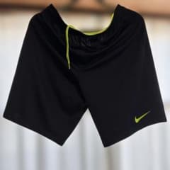 NIKE ドライフィット　ショートパンツ　小さい 実際はLて感じですのサムネイル