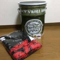 矢沢永吉チェアー缶&スペシャルビーチタオル・ピンバッジセット - メルカリ