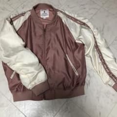 ニコアンドのブルゾンのサムネイル