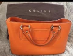 SALE⭐︎美品CELINEブギーバッグ レザーオレンジ　ギャランティーカード付き 美品CELINEブギーバッグ レザーオレンジ ギャランティーカード付き