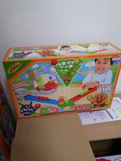 $$専用かいっちさん$$アンパンマン　森のポンポン玉入れのサムネイル