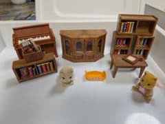 Sylvanian Families 家具セット ピアノ 本棚 人形のサムネイル
