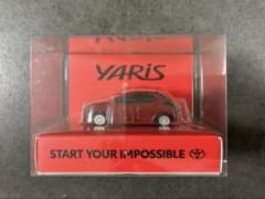 非売品 トヨタ YARIS ミニカー 新品未使用　ライト点灯のサムネイル