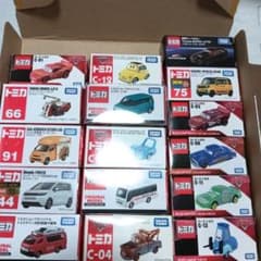 トミカ16台まとめ売り いろいろセット - メルカリ