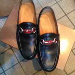 GUCCIのサムネイル