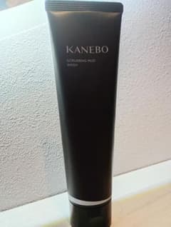 KANEBO SCRUBBING MUD WASH 130g 세안료