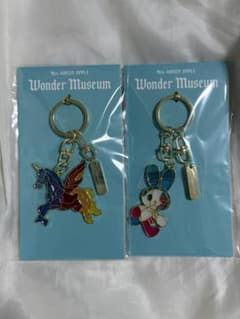 Mrs. GREEN APPLE Wonder Museum キーホルダーセット - メルカリ