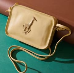 イアパピヨネWEB限定 キリン ブルックリンチャーム付き牛革ミニ