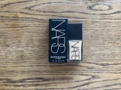 Machan 様専用　NARS ライトパーフェクティングファンデーションのサムネイル