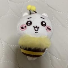 ちいかわ ハチさんぬいぐるみのサムネイル