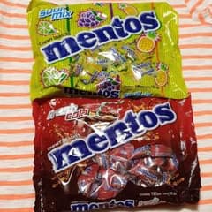 【日本未発売】海外メントス2袋セット⑤のサムネイル