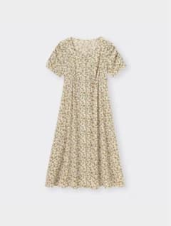 フラワープリントフロントボタンワンピース(5分袖)