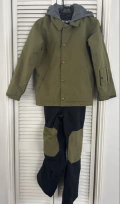 ESTIVO ゴールドウィン スノーボードウェアセット - メルカリ