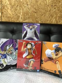 ONE PIECE 夢の一枚　ガープ、エース、ルフィ、サボのサムネイル