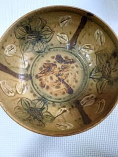 有田焼 古伊万里 花柄装飾の波形皿 美品 | Shop at Mercari from Japan