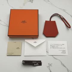 エルメスイヤーズギフト　キークロシェット　レッド 新品未使用】HERMES エルメス イヤーズギフト 2024 クロシェット