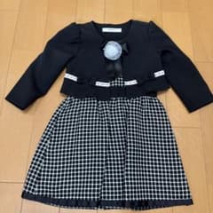 女の子用 黒ドレスセット(ワンピース・ジャケット・コサージュ)のサムネイル