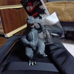 シェ～～ゴジラ (1965)ソフビ 新品 タグ付き ソフビ製火山ふう土台付き