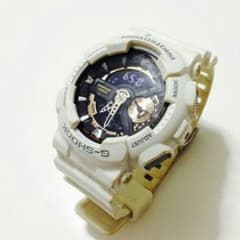 joker様専用☆G-SHOCK☆白金&黒☆のサムネイル