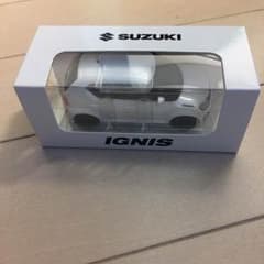 スズキ イグニスのミニカーのサムネイル