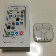 新品未開封☆iPhone純正イヤフォンのサムネイル