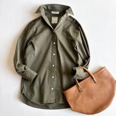 【MADISONBLUE】マダムシャツ ウォッシュドアウト カーキ コットン02 マディソンブルー＊ウォッシュドアウトマダムシャツ カーキ 00 - メルカリ