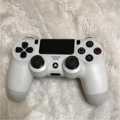 PS4 コントローラーのサムネイル