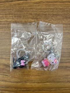 ハローキティ めじるしアクセサリー 2種セットのサムネイル