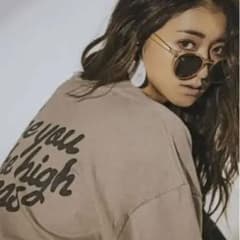 完売品　GYDA×みちょぱコラボTシャツのサムネイル