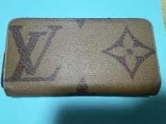 LOUIS VUITTON モノグラム　ジッピー 長財布のサムネイル