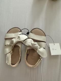 Zara baby サンダルのサムネイル