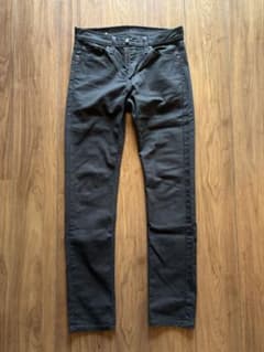 Levi's スリムフィット 黒 デニムパンツのサムネイル