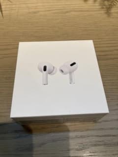 ボッジ様専用　Apple AirPods pro MWP22J/Aのサムネイル
