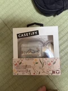 CASETiFY くまのプーさん　airpods proケースのサムネイル