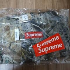 Supreme Box Logo Hooded Sweatshirtのサムネイル