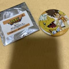 デジモンアドベンチャー 八神太一&アグモン 缶バッジ - メルカリ