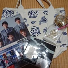 V6 アニコントートバッグ,パンフ.DVD,会報,雑誌 セットのサムネイル