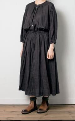 美品 ネストローブ リネン ギャザーロングワンピース ◆ブラック ネストローブ nest Robe リネンギャザー2wayワンピース - メルカリ