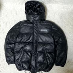 極美品 AVIREX フード 羊革 レザーダウンジャケット ロゴプレート L 黒