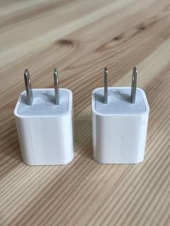 【未使用】正規品 Apple USB電源アダプタ A1385 2個セット 本体のサムネイル