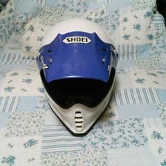 ヘルメットのサムネイル